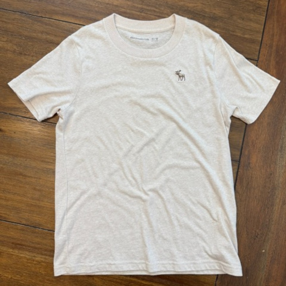 NEW Abercrombie Kids Short Sleeve Essential Icon Crew Tee - Size 11/12